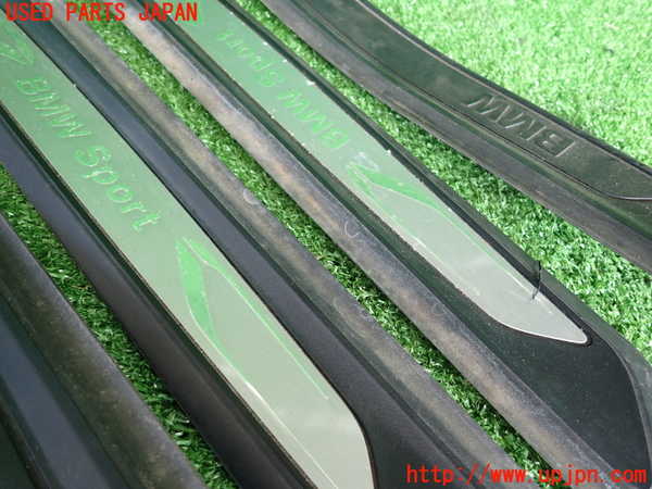 2UPJ-9232467740]BMW 116i(1A16)(F20)スカッフプレート 中古_2