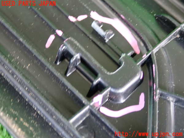 2UPJ-9232467740]BMW 116i(1A16)(F20)スカッフプレート 中古_5