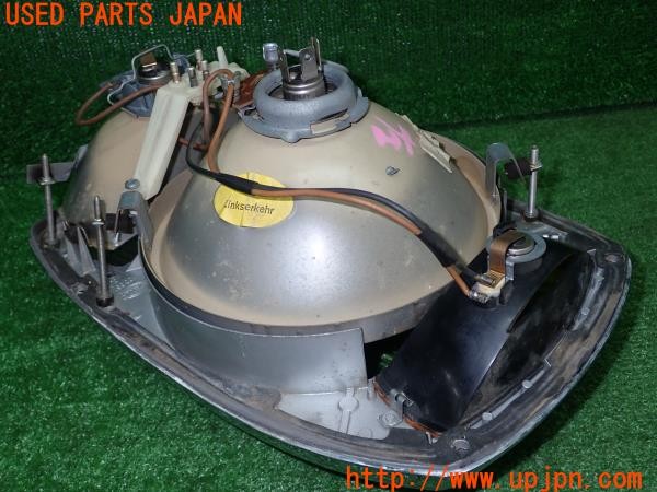 3UPJ=9232470050]ベンツ 240D(115117)W115 純正 HELLA製 左ヘッドライト 中古_2