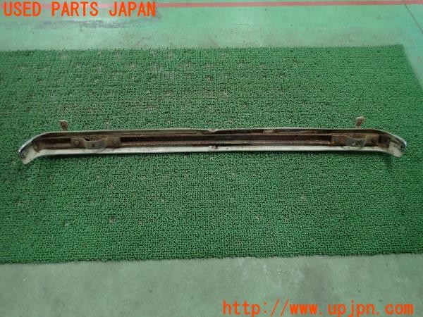 3UPJ=9232470058]ベンツ 240D(115117)W115 純正 リアバンパー 中古_3