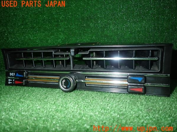 3UPJ=9232470532]ベンツ 240D(115117)W115 純正 エアコンスイッチ 中古_3