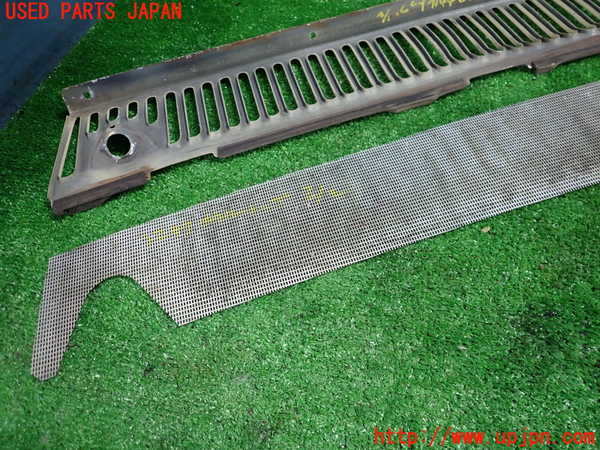 1UPJ-9232471190]ベンツ 240D(115117)W115カウルトップ 中古_5