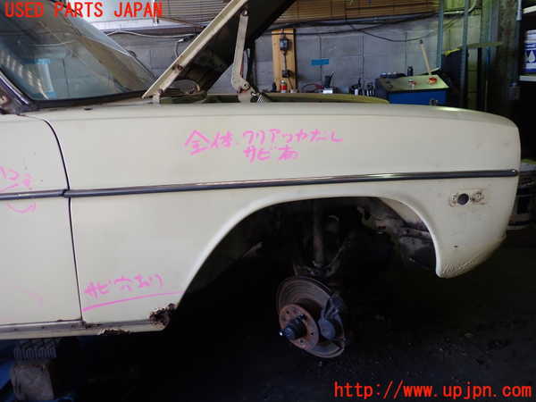 1UPJ-9232471080]ベンツ 240D(115117)W115右前フェンダー 中古_2