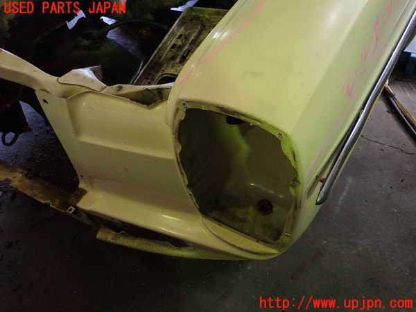 1UPJ-9232471082]ベンツ 240D(115117)W115左前フェンダー 中古_5