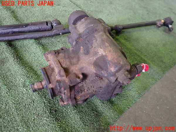 1UPJ-9232474235]ベンツ 240D(115117)W115パワステギアボックス 中古_5