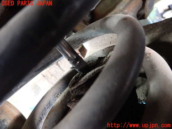 1UPJ-9232475075]ベンツ 240D(115117)W115左リアショックアブソーバー 中古_2