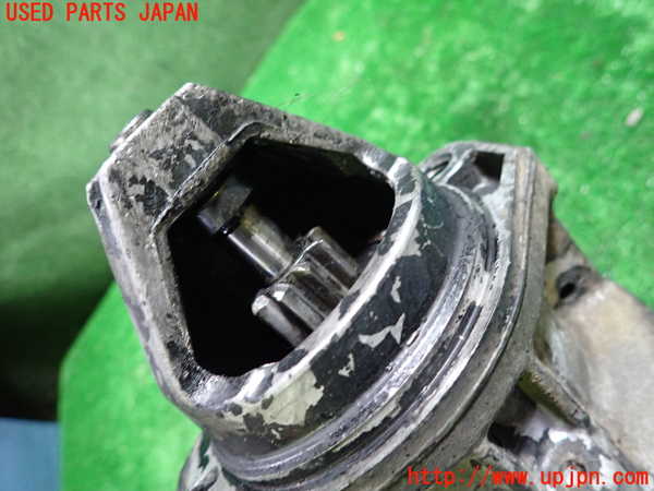 1UPJ-9232476010]ベンツ 240D(115117)W115セルモーター 中古_4