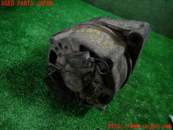 1UPJ-9232476015]ベンツ 240D(115117)W115オルタネーター(ダイナモ) 中古_2