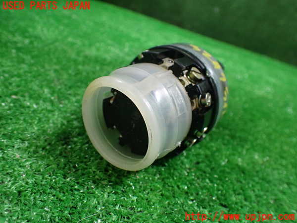 1UPJ-9232476285]ベンツ 240D(115117)W115ライトスイッチ 中古_3