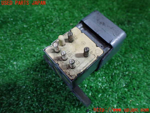 1UPJ-9232476306]ベンツ 240D(115117)W115スイッチ1 中古_3