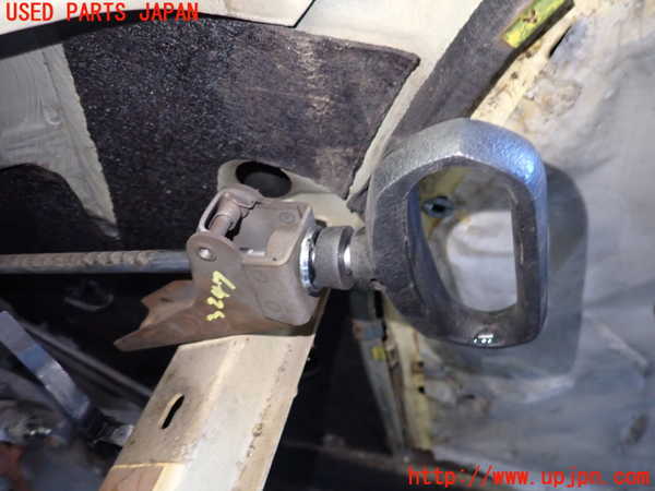 1UPJ-9232477550]ベンツ 240D(115117)W115サイドブレーキレバー 中古_2