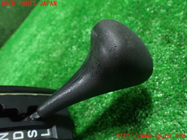 1UPJ-9232477555]ベンツ 240D(115117)W115ATシフトレバー 中古_4