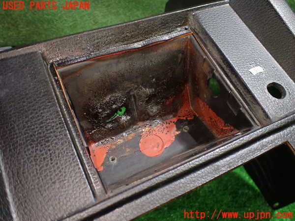 1UPJ-9232477549]ベンツ 240D(115117)W115コンソール 中古_3