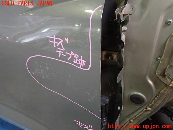 1UPJ-9232481230]アウディ・Q3 スポーツバック(F3DPC)右前ドア FUYAO M61385 中古_2