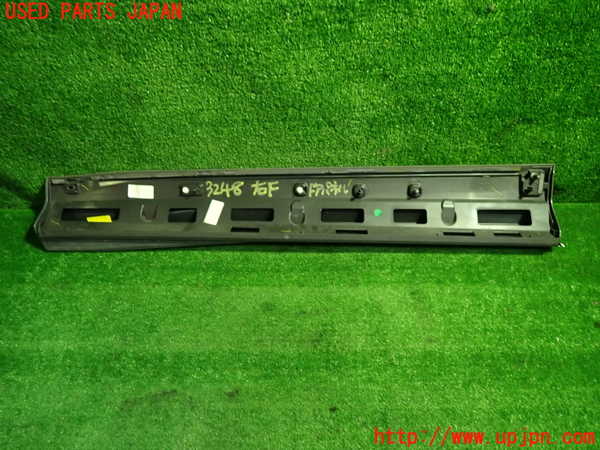 1UPJ-9232481232]アウディ・Q3 スポーツバック(F3DPC)右前ドアパネル 中古_5