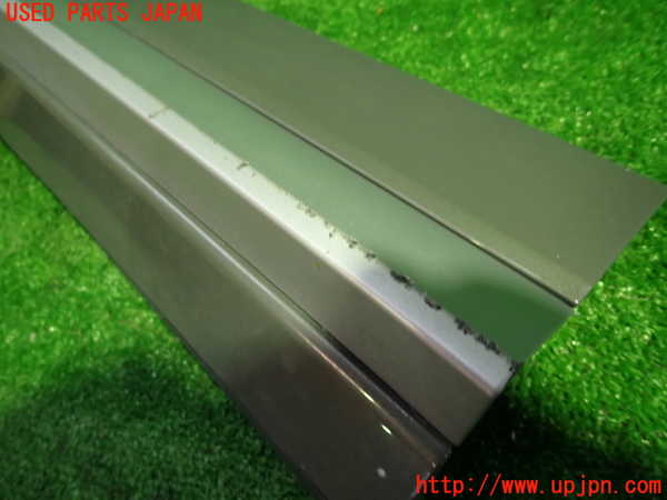 1UPJ-9232481262]アウディ・Q3 スポーツバック(F3DPC)左前ドアパネル 中古_2