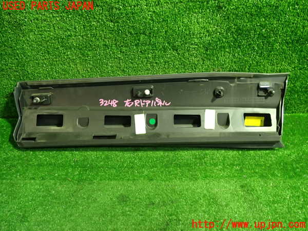 1UPJ-9232481292]アウディ・Q3 スポーツバック(F3DPC)右後ドアパネル 中古_5
