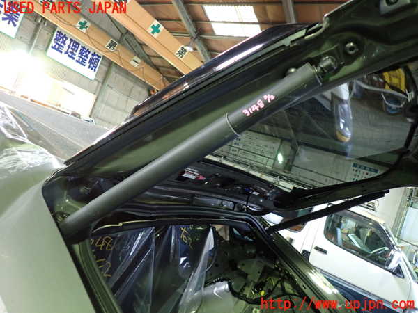1UPJ-9232481584]アウディ・Q3 スポーツバック(F3DPC)リアゲートダンパー 中古_2