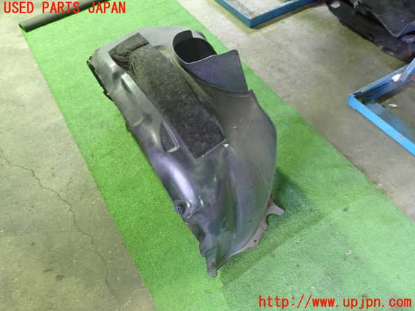 1UPJ-9232481092]アウディ・Q3 スポーツバック(F3DPC)左前フェンダーライナー 中古_2