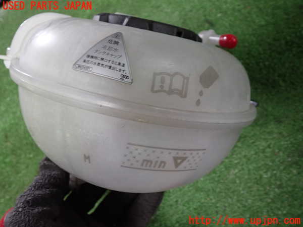 1UPJ-9232482410]アウディ・Q3 スポーツバック(F3DPC)ラジエータータンク 中古_2