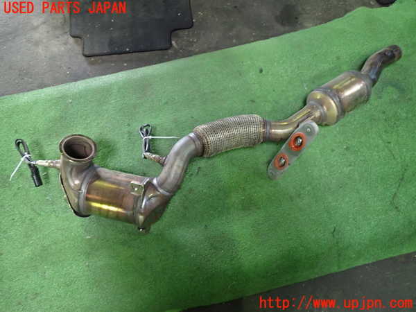 1UPJ-9232482661]アウディ・Q3 スポーツバック(F3DPC)触媒1 中古_4