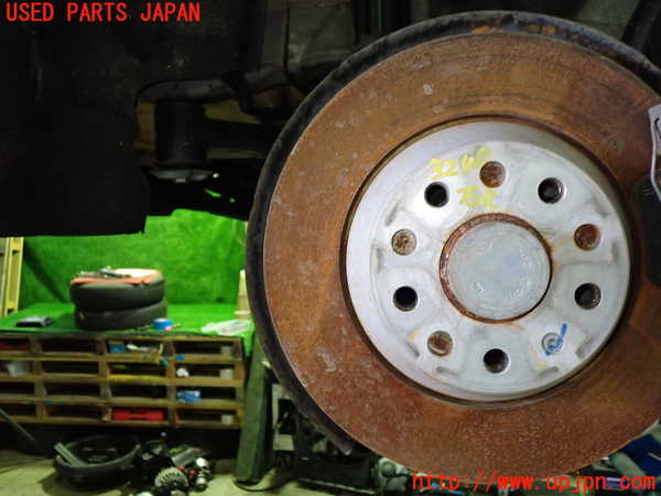 1UPJ-9232484300]アウディ・Q3 スポーツバック(F3DPC)右リアナックルハブ 中古_3