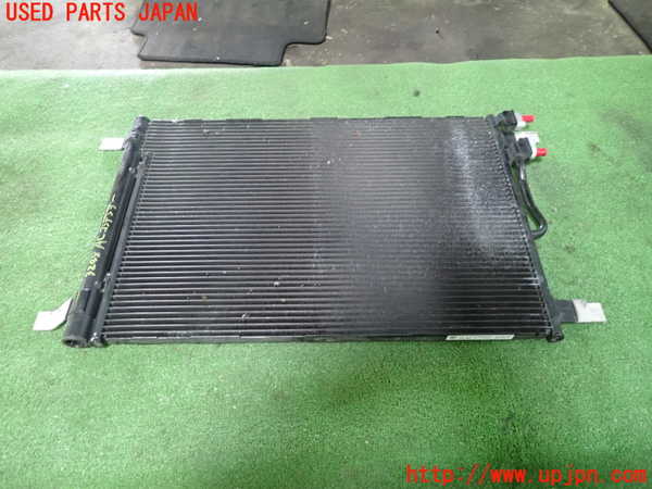 1UPJ-9232486031]アウディ・Q3 スポーツバック(F3DPC)エアコンコンデンサー1 中古_4