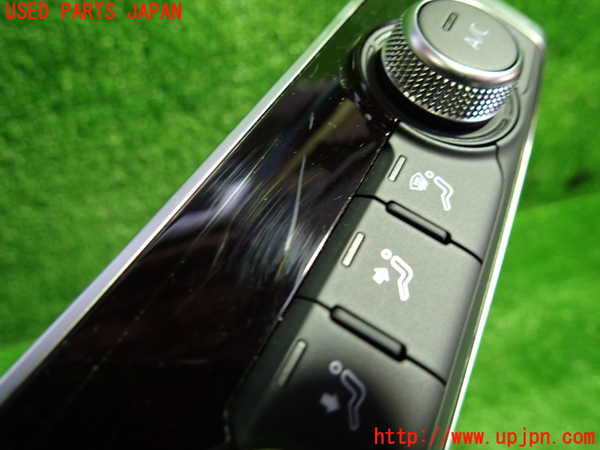1UPJ-9232486066]アウディ・Q3 スポーツバック(F3DPC)エアコンスイッチ1 中古_2