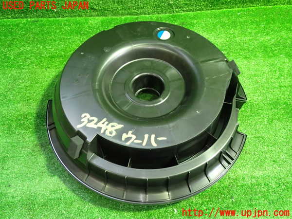 1UPJ-9232486530]アウディ・Q3 スポーツバック(F3DPC)ウーハー 中古_3