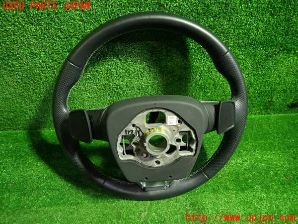 1UPJ-9232487855]アウディ・Q3 スポーツバック(F3DPC)ステアリングホイール 中古_3
