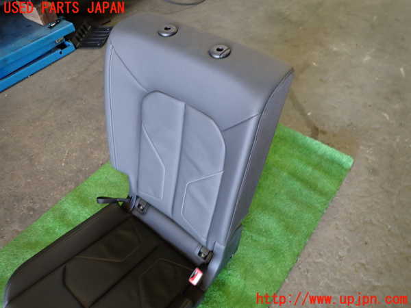 1UPJ-9232487405]アウディ・Q3 スポーツバック(F3DPC)右リアシート 中古_2