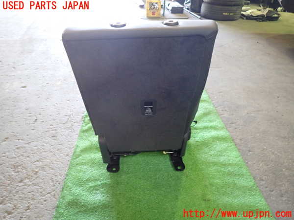 1UPJ-9232487405]アウディ・Q3 スポーツバック(F3DPC)右リアシート 中古_4