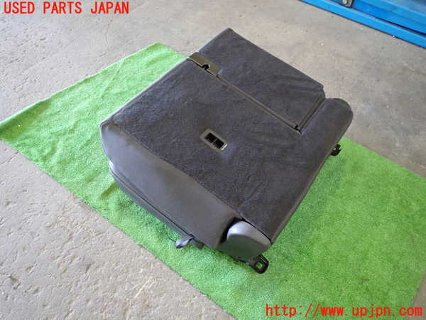 1UPJ-9232487435]アウディ・Q3 スポーツバック(F3DPC)左リアシート 中古_5