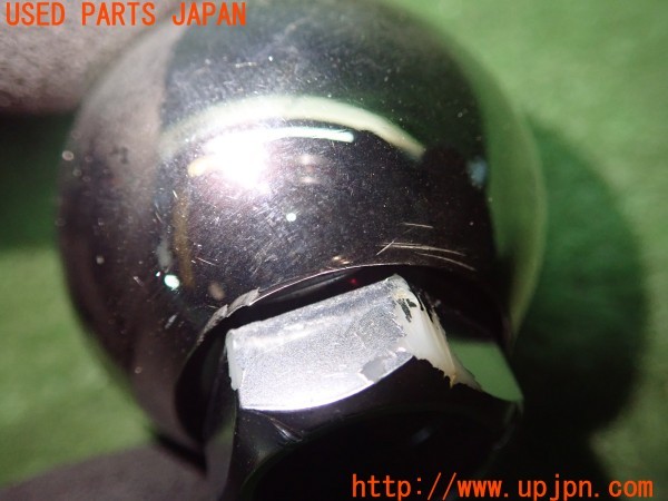 3UPJ=9232490614]シビック タイプR(FD2)後期 CARMATE カーメイト RAZO レッツォ type230 シフトノブ 中古_4