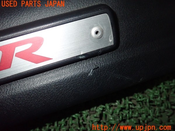3UPJ=9232490616]シビック タイプR(FD2)後期 純正 84201-SNA- 84251-SNA- スカッフプレート 中古_2