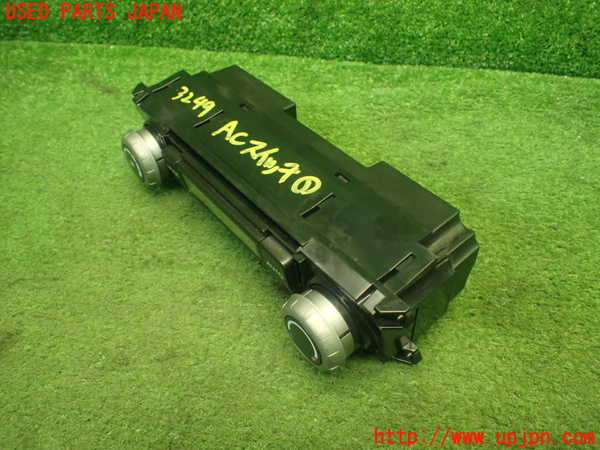 1UPJ-9232496066]シビック タイプR(FD2)エアコンスイッチ1 中古_2