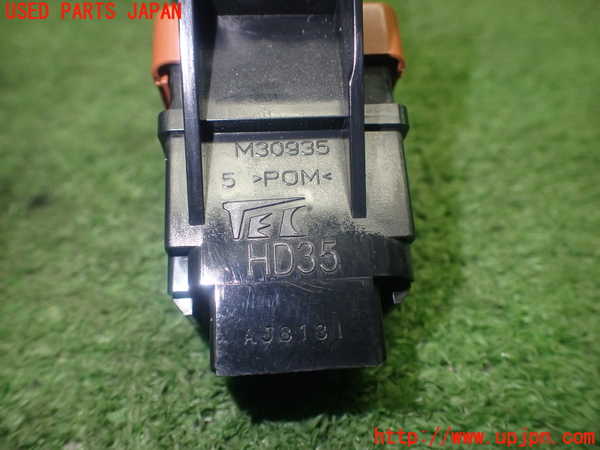 1UPJ-9232496290]シビック タイプR(FD2)ハザードスイッチ 中古_4