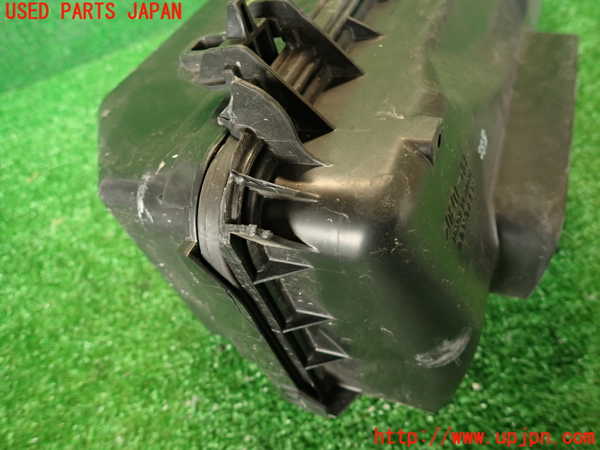2UPJ-9232502560]８６(BRZ)(ZN6)エアクリーナーボックス 中古_4