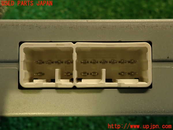2UPJ-9232506525]８６(BRZ)(ZN6)アンプ 中古_3