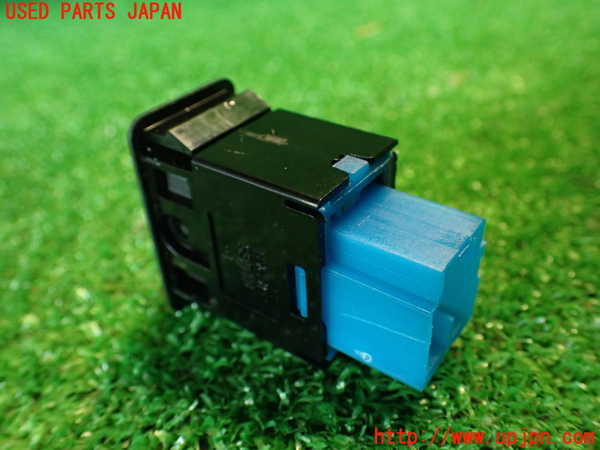 2UPJ-9232506309]８６(BRZ)(ZN6)スイッチ4(シートヒーター) 中古_3