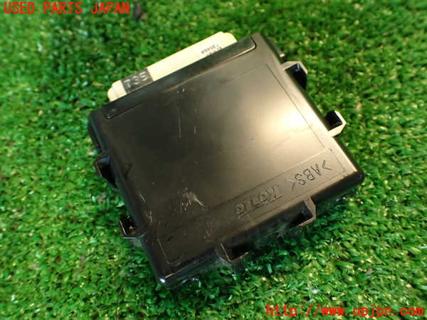 2UPJ-9232506146]８６(BRZ)(ZN6)コンピューター1(オートレベリング) 中古 84051CA000_2