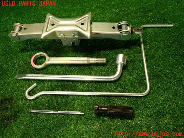 2UPJ-9232507805]８６(BRZ)(ZN6)車載工具 中古_2