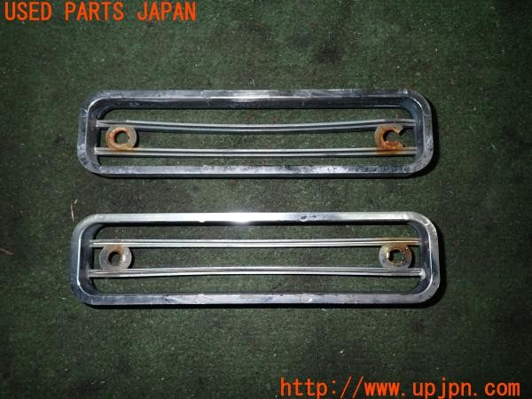 3UPJ=9232510001]ハマーH2(不明)WELLSTAR サイドマーカーカバー ガード グリル 中古_2