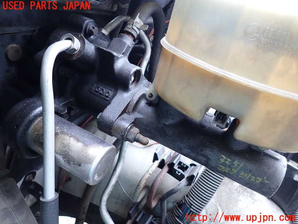 1UPJ-9232514050]ハマーH2(不明)ブレーキマスターシリンダー 中古_3
