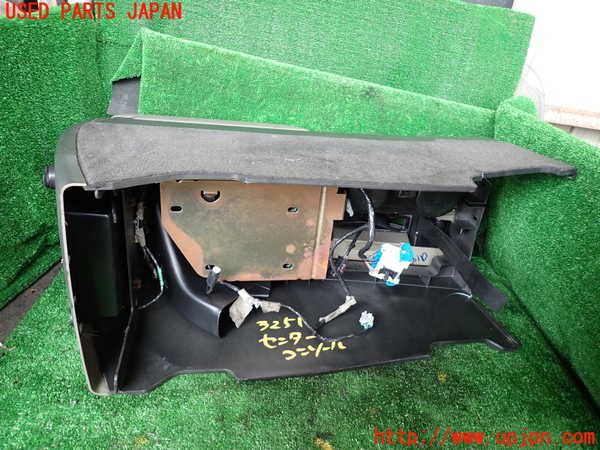 1UPJ-9232517540]ハマーH2(不明)センターコンソール 中古_4