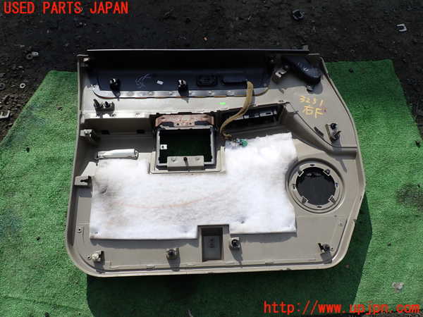 1UPJ-9232511234]ハマーH2(不明)右前ドア内張り 中古_4