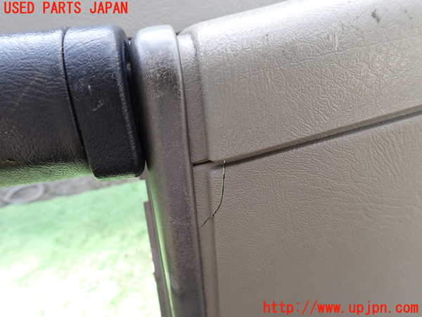 1UPJ-9232511264]ハマーH2(不明)左前ドア内張り 中古_3