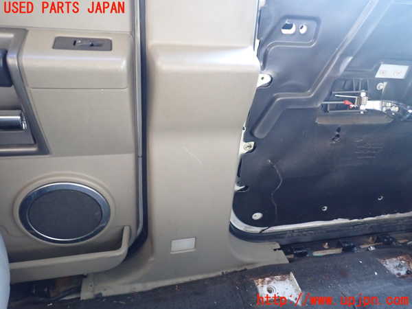 1UPJ-9232517670]ハマーH2(不明)左センターピラートリム 中古_3