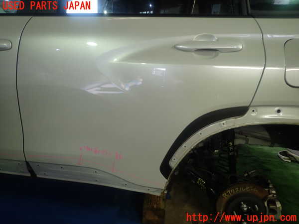 1UPJ-9232521320]カローラ クロス ハイブリッド(ZVG13)左後ドア M31Q8 中古_2