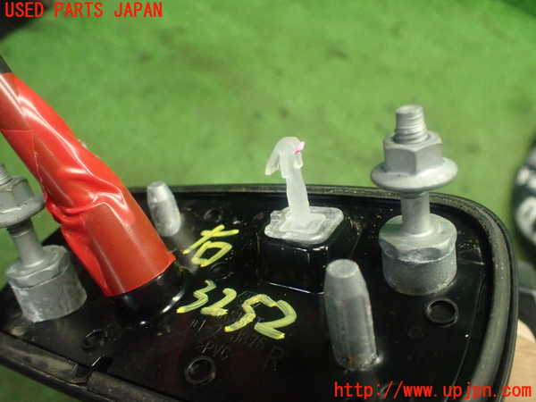 1UPJ-9232521210]カローラ クロス ハイブリッド(ZVG13)右ドアミラー 中古_4